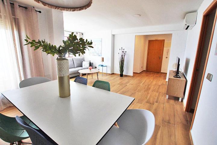 דירות גוארדמר דל סגורה Apartamento Europa Primera Linea De Playa Guardamar מראה חיצוני תמונה